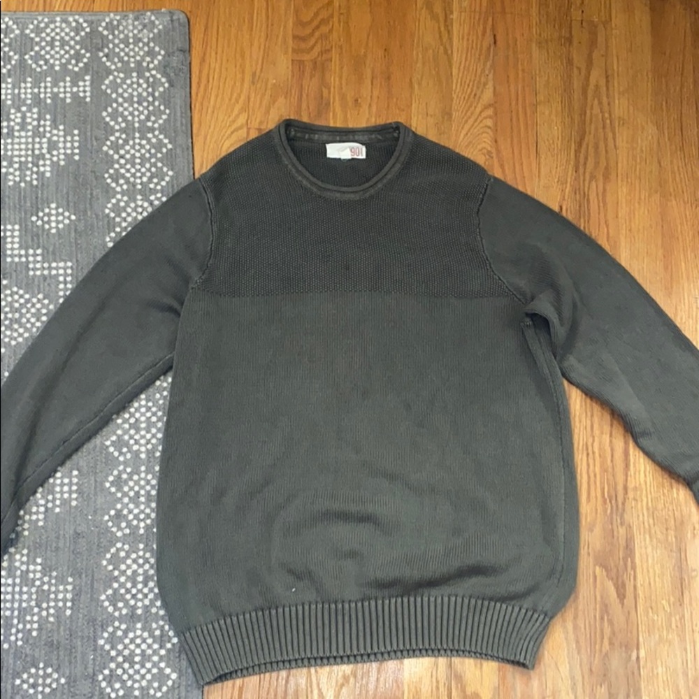 1901 dark olive green sweatshirt